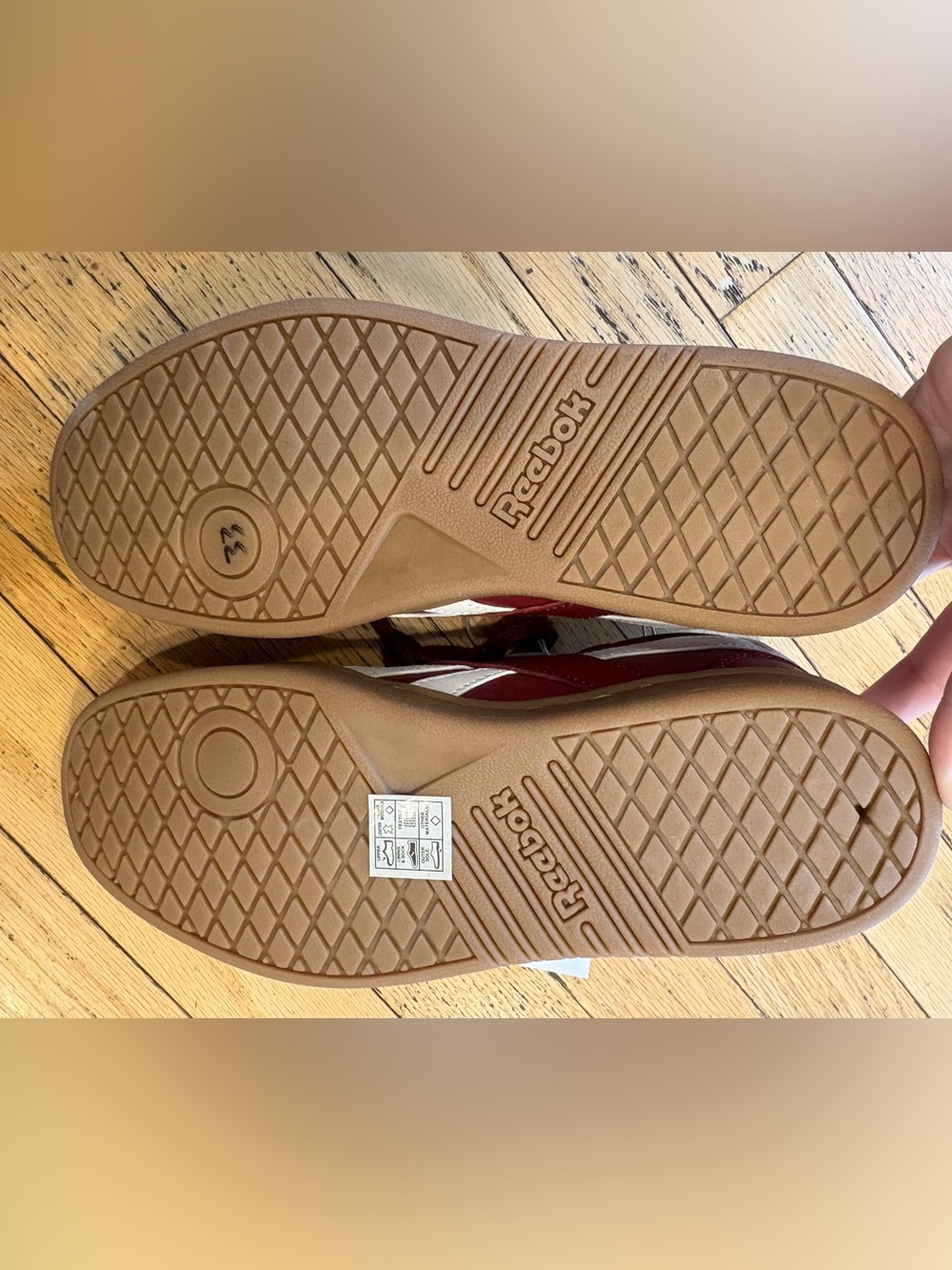 Reebok Burgundy and White Forte Lounge NWT Casual Sneakers - Picture 4 of 4